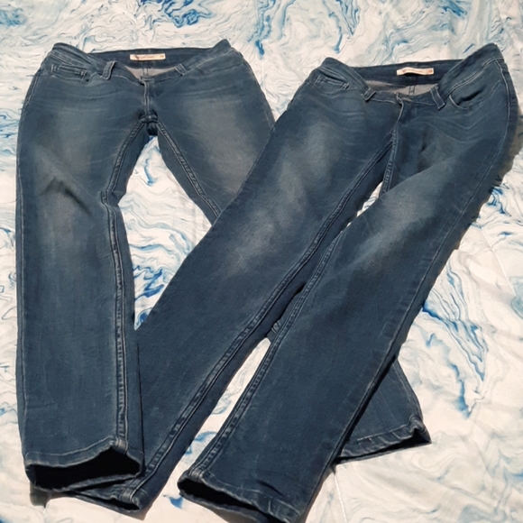 Levis - Picture 4 of 4